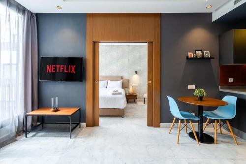 Studio Raffiné en Centre Ville — 4-Star Luxury Hotel in Casablanca, Morocco