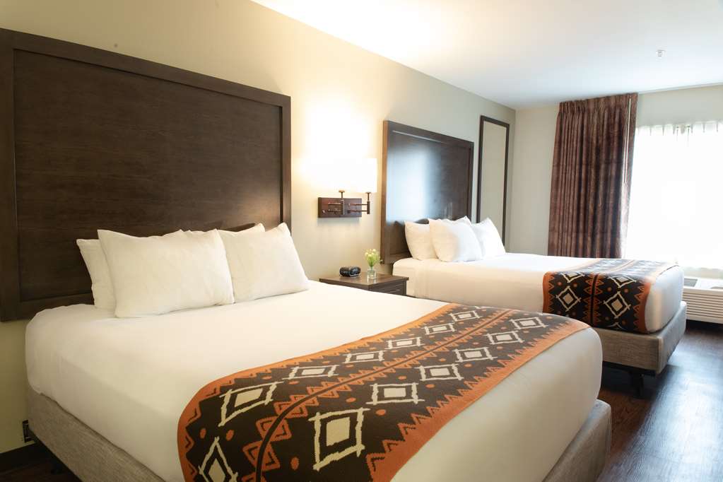 Oxford Suites Pendleton - photo 7