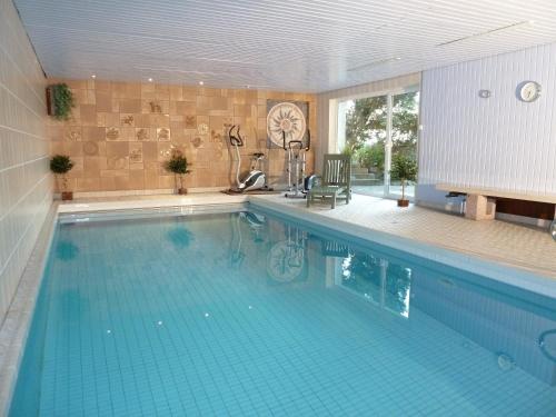 Ferienwohnung Wiesenblick mit Terrasse im Landhaus Fischer — 4-Star Luxury Hotel in Sankt Andreasberg, Germany