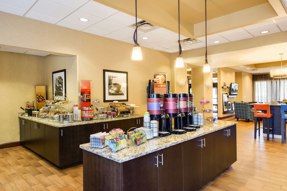 Hampton Inn & Suites Atlanta Galleria - photo 38