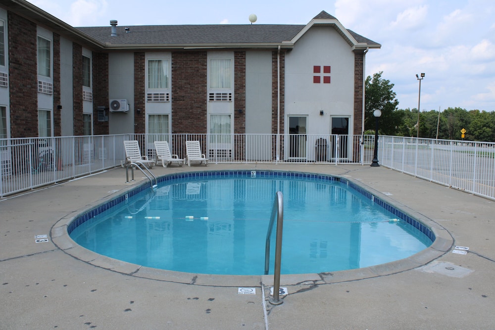 Super 8 by Wyndham Lamar - photo 36