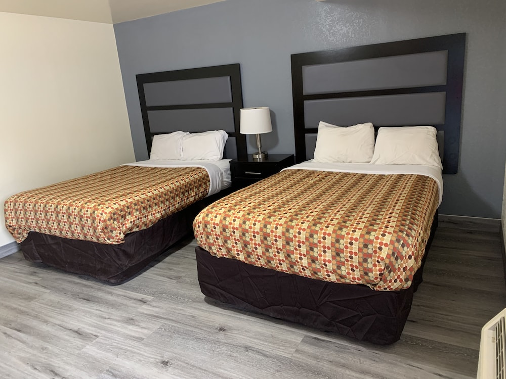 Green Garden Inn - photo 26