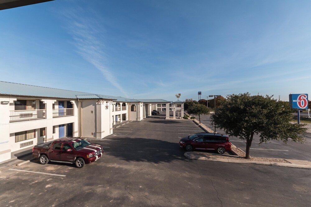 Motel 6 Deming - photo 28