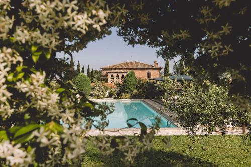 Villa Nobile Cortona — 4-Star Luxury Hotel in Cortona, Italy