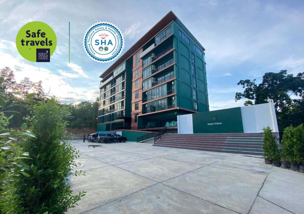 Dee Hotel Phayao in Phayao, Thailand