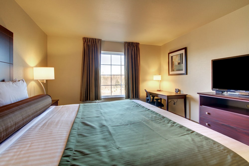 Cobblestone Hotel & Suites Charlestown IN - photo 12
