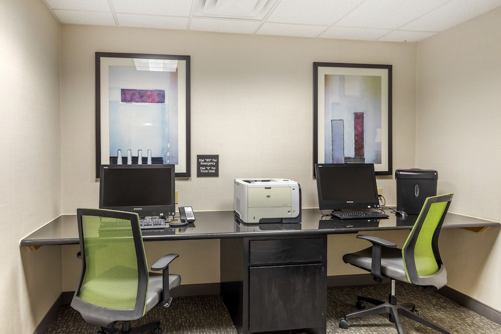 Comfort Inn Plano Dallas - photo 35