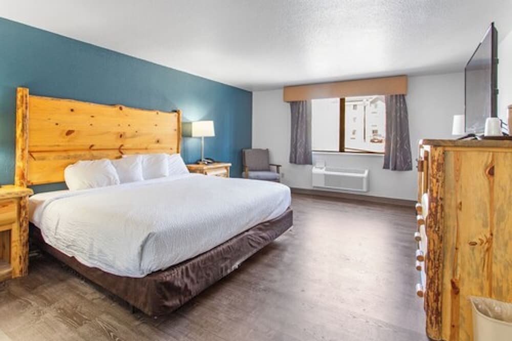 Studio 6 Suites Butte MT I 90 I 15 - photo 11