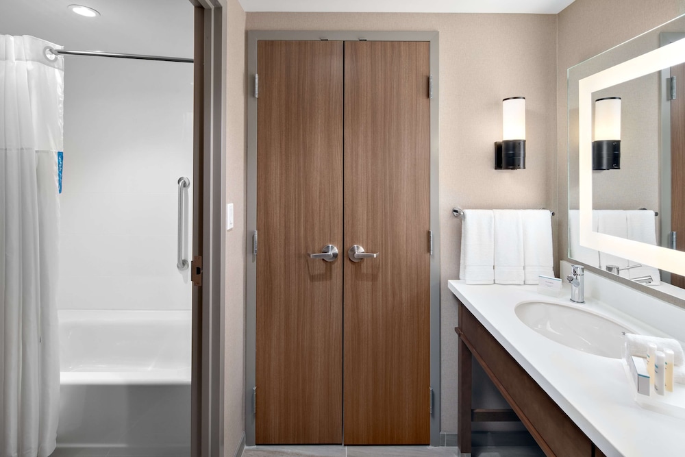 Homewood Suites by Hilton Boston Woburn - photo 22