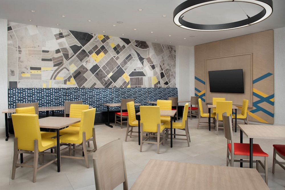 Hilton Garden Inn San Jose Airport - photo 33