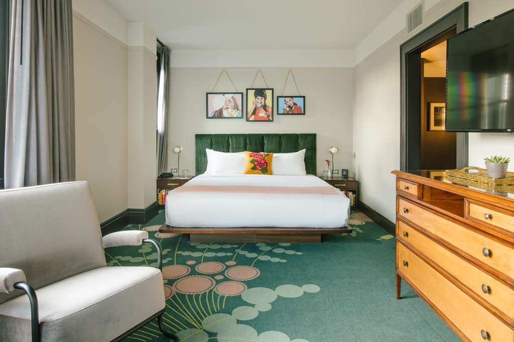 Hotel Clermont - photo 41