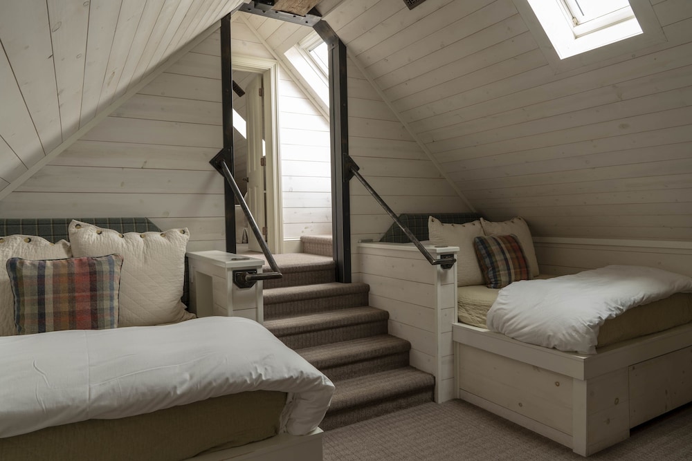Eleven Scarp Ridge Lodge - photo 34