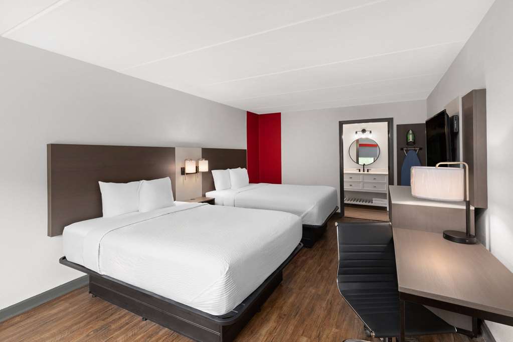 Ramada by Wyndham Bainbridge - photo 13