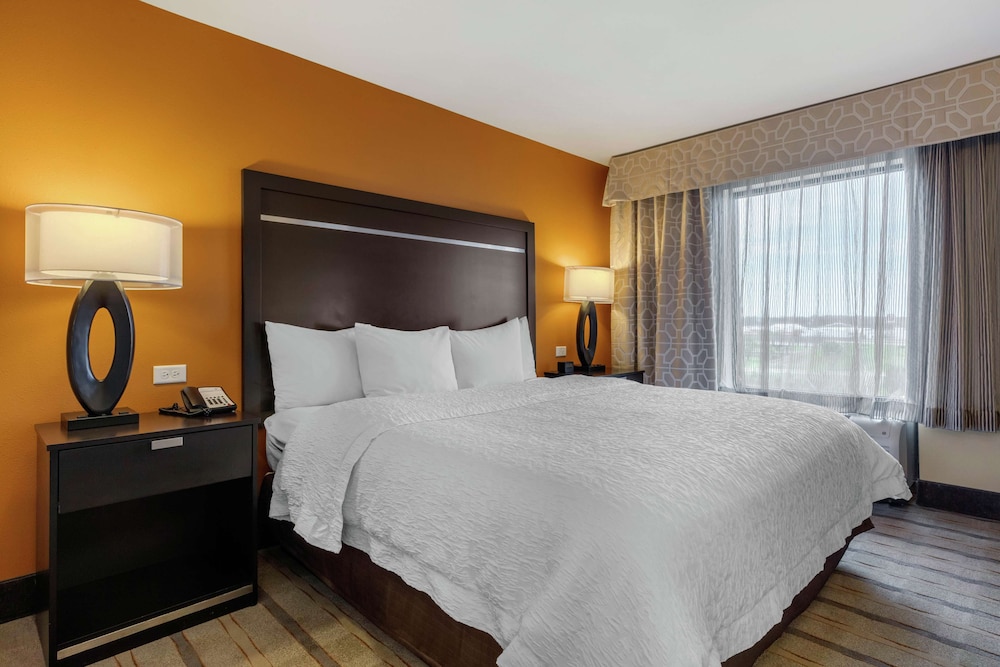 Hampton Inn & Suites Columbus - photo 14
