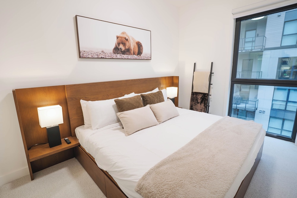 Revy’s Stellar Retreat in Revelstoke, Canada