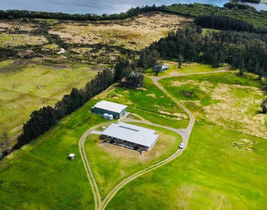 Anna Bay 20 Acres Luxury Farm — hotel near Newcastle Airport