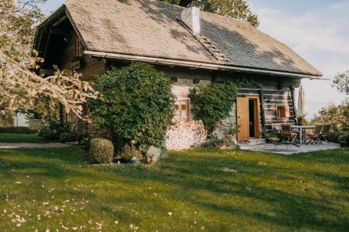 Almchalet bei Pörtschach — hotel in Moosburg