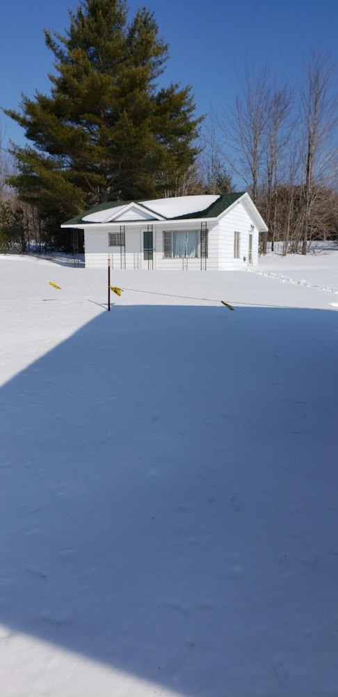 Chapel Hill Motel - photo 31