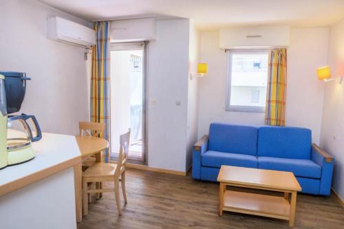 Résidence Promenade des Bains maeva Home Studio 4 Personnes Confort MAE 2296 in Saint-Raphael, France