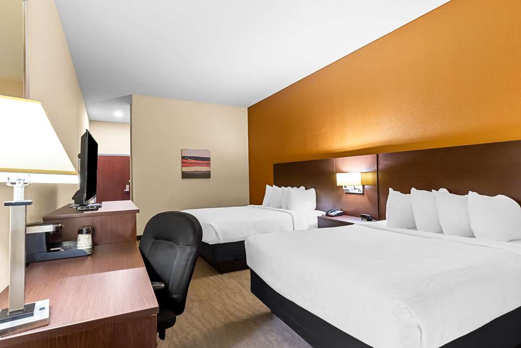 Best Western St. Louis Airport North Hotel & Suites - photo 15