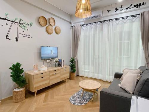 Unwind in oldtown private floor near Grand Palace