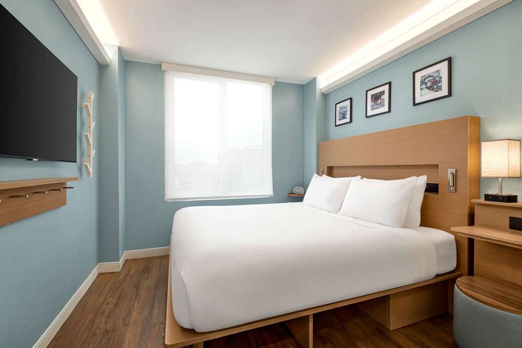 Wingate by Wyndham Bronx Haven Park - photo 19