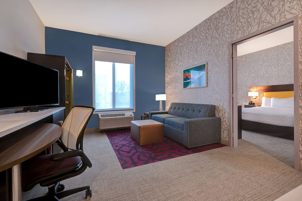 Home2 Suites by Hilton Redding - photo 23