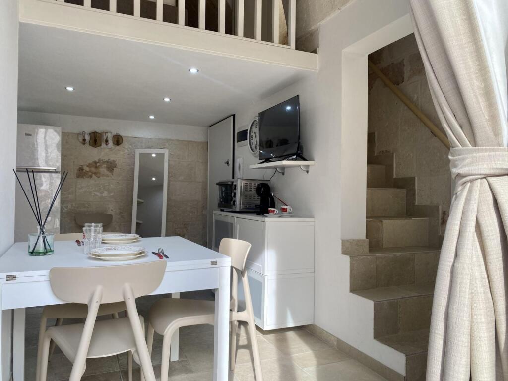 Terrazza Cavour Puglia Mia Apartments — 4-Star Luxury Hotel in Monopoli, Italy
