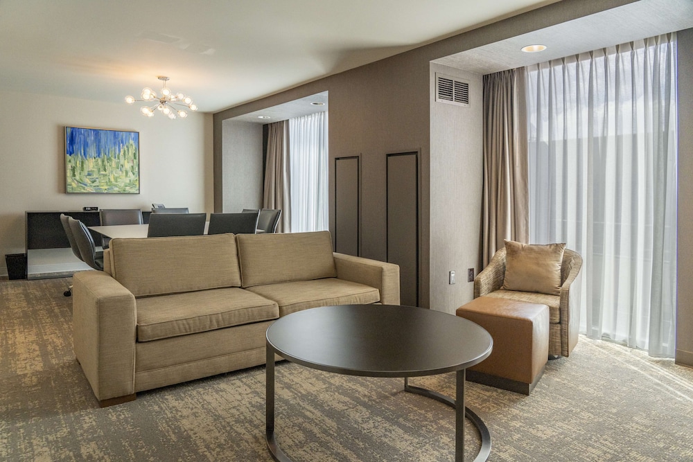 Hilton Columbus Downtown - photo 25