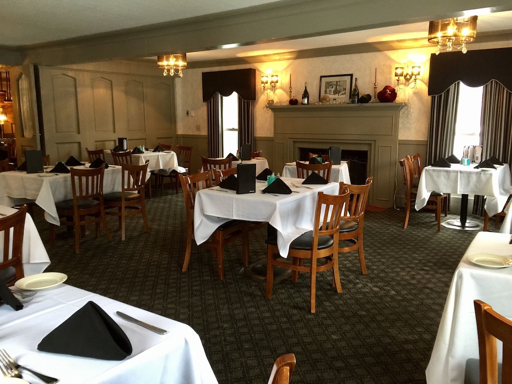 Afton House Inn - photo 41