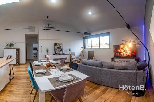 Spacious Cocoon with AC And Parking at the Heart of Feytiat Limoges — hotel in Feytiat