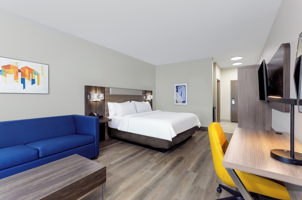 Holiday Inn Express & Suites Macclenny by IHG - photo 14