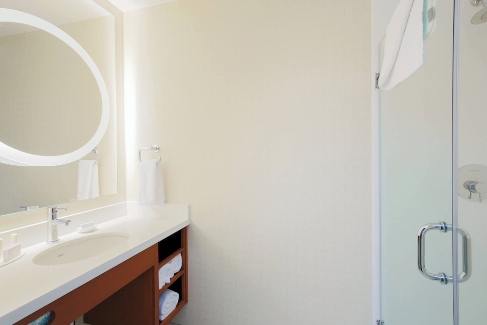 SpringHill Suites by Marriott San Jose Airport - photo 12