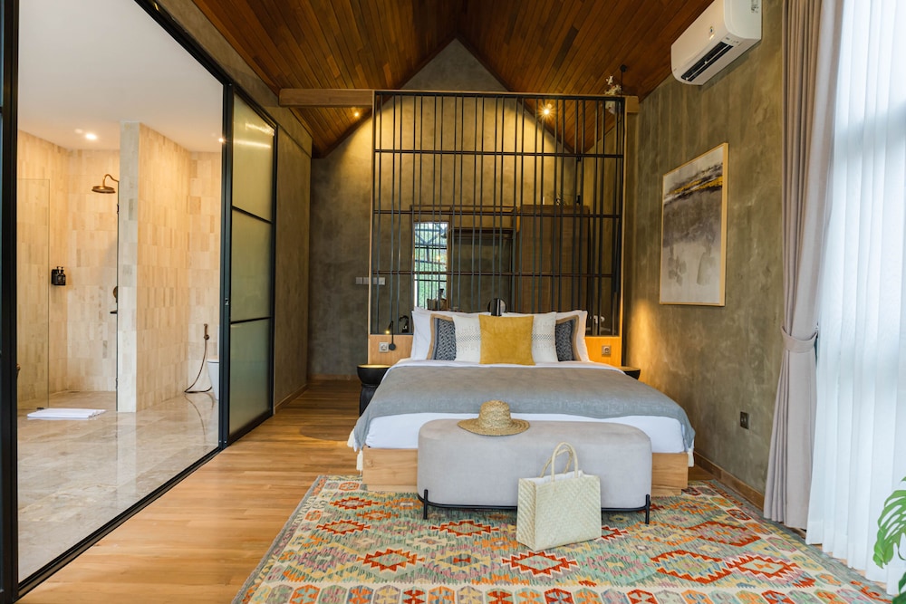 Magical Jungle Resort And Spa — Ubud