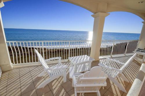 Monterey C 201 - last minute hotel in Unknown City