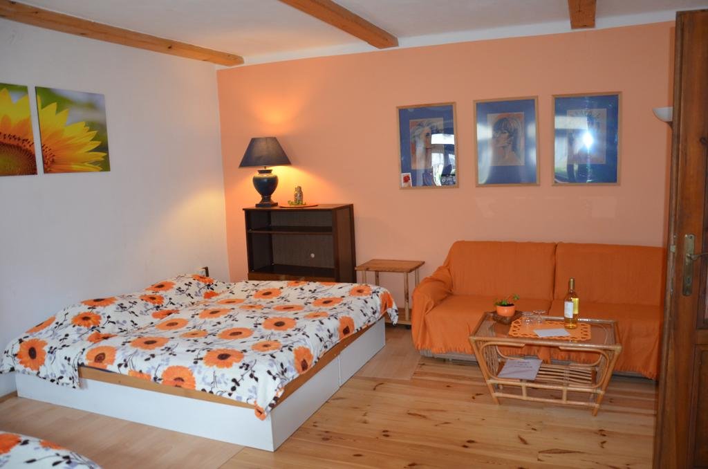 Ubytování Hrusice - last minute hotel in Unknown City
