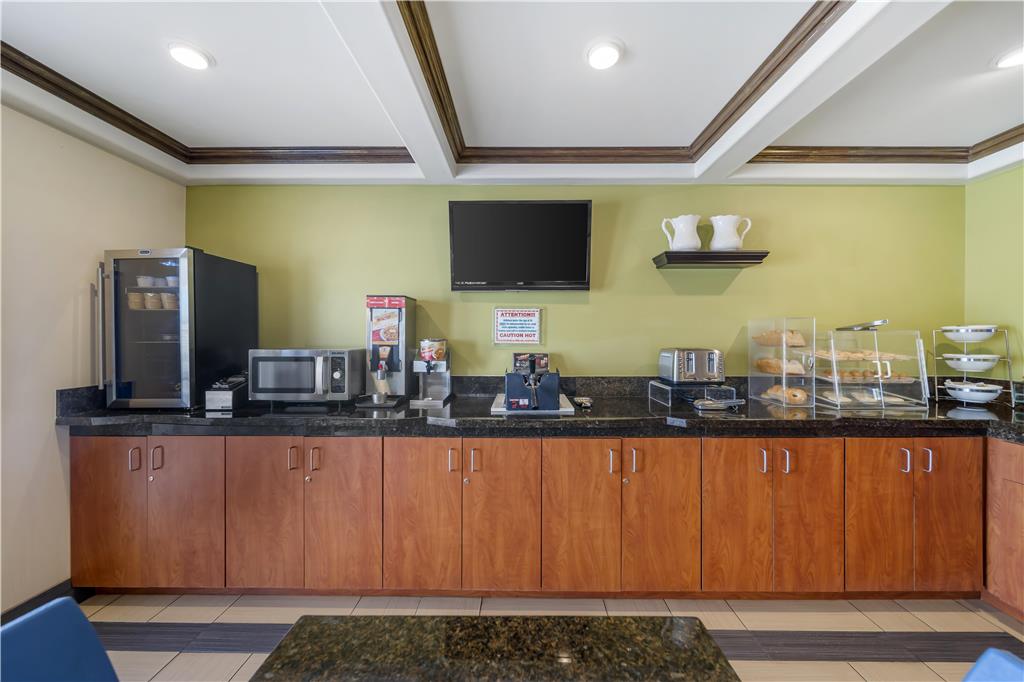 Best Western Antelope Inn & Suites - photo 14