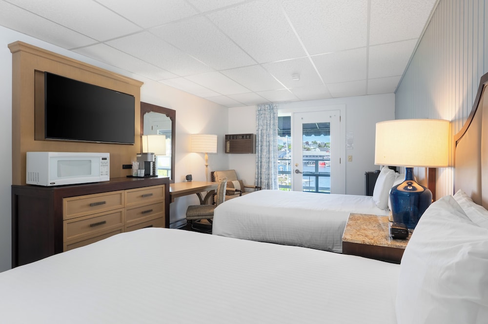 Boothbay Harbor Inn - photo 22
