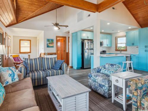 2025 Waddle Inn in Unknown City, United States