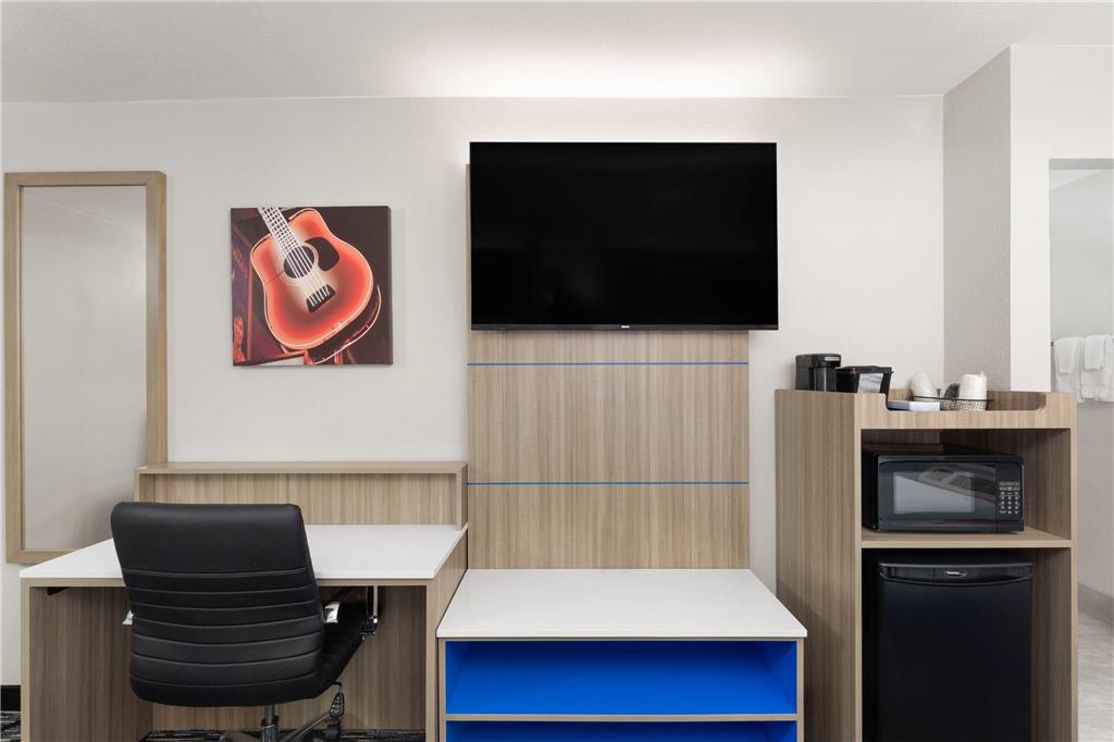 La Quinta Inn by Wyndham Nashville South - photo 41