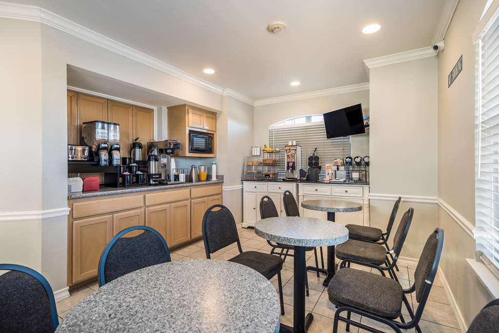 Americas Best Value Inn New Braunfels San Antonio - photo 8