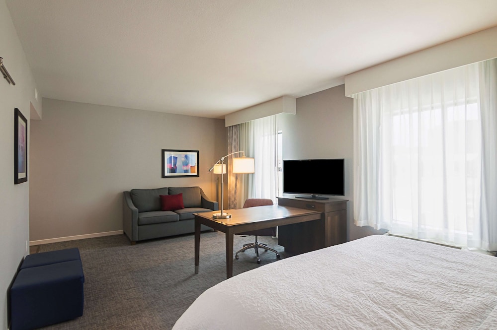 Hampton Inn & Suites Dallas Richardson - photo 12