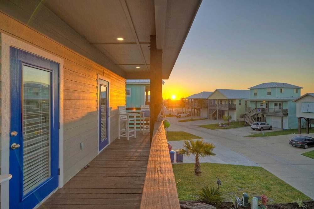 Pelican's Porch by Avantstay Private Pool Views - photo 61