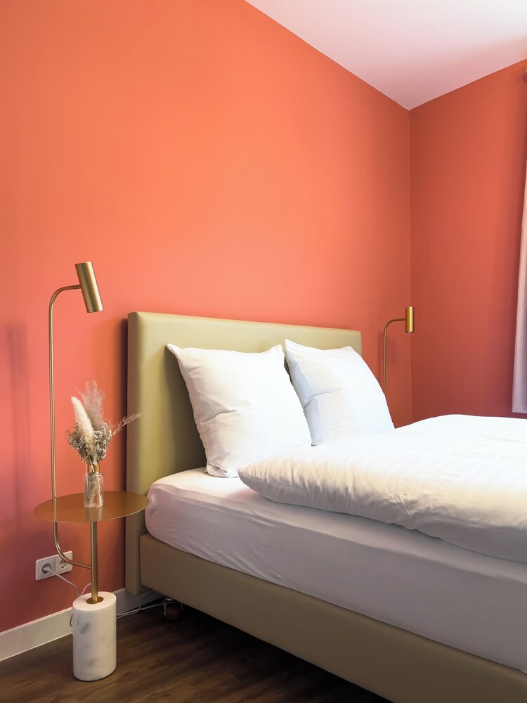 Exklusives Leipzig City Apartment Flowers — 4-Star Luxury Hotel in Leipzig, Germany