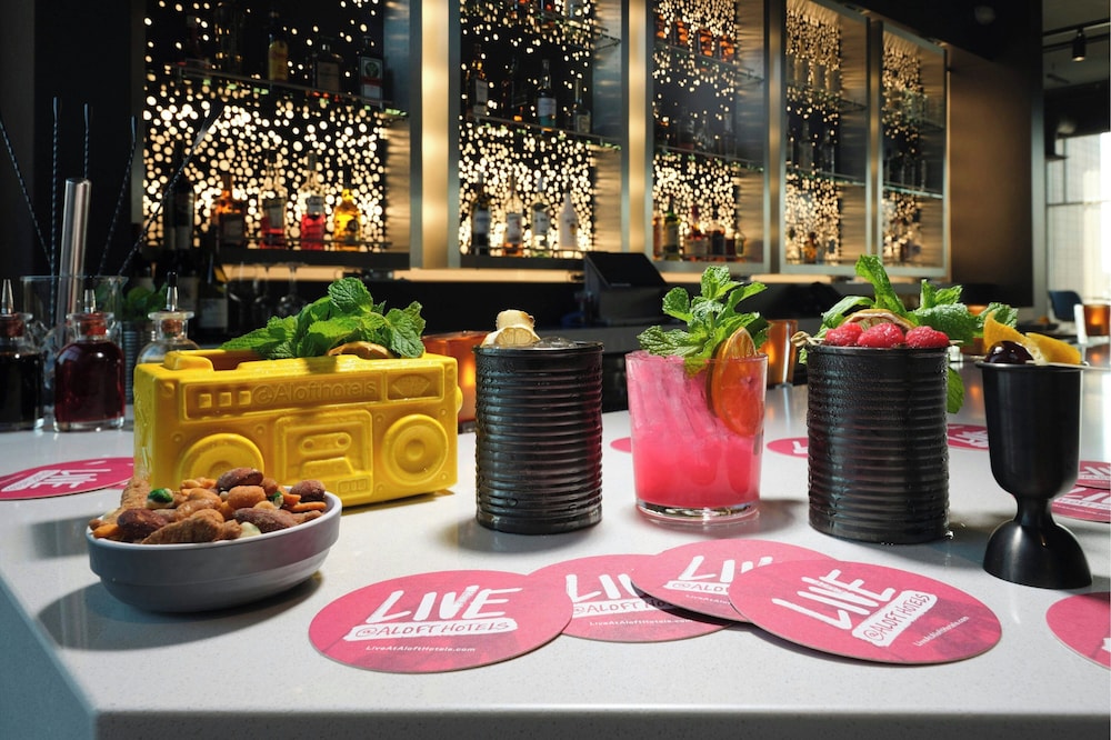 Aloft Waukee - photo 24