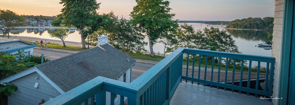 Inn On Onset Bay — hotel in Onset