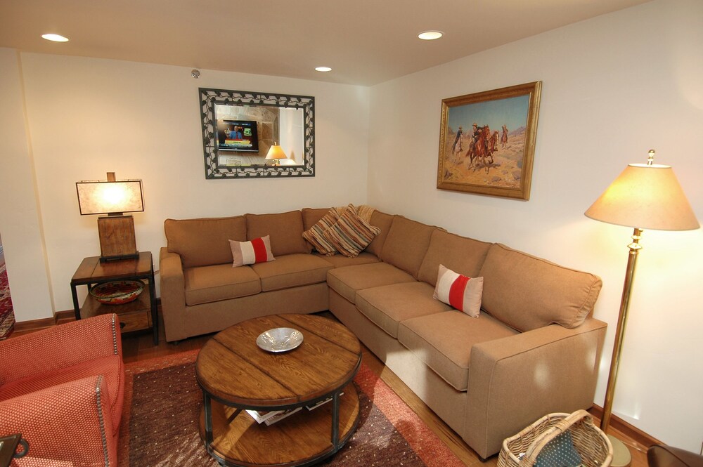 Concept 600 by Frias Properties - photo 10