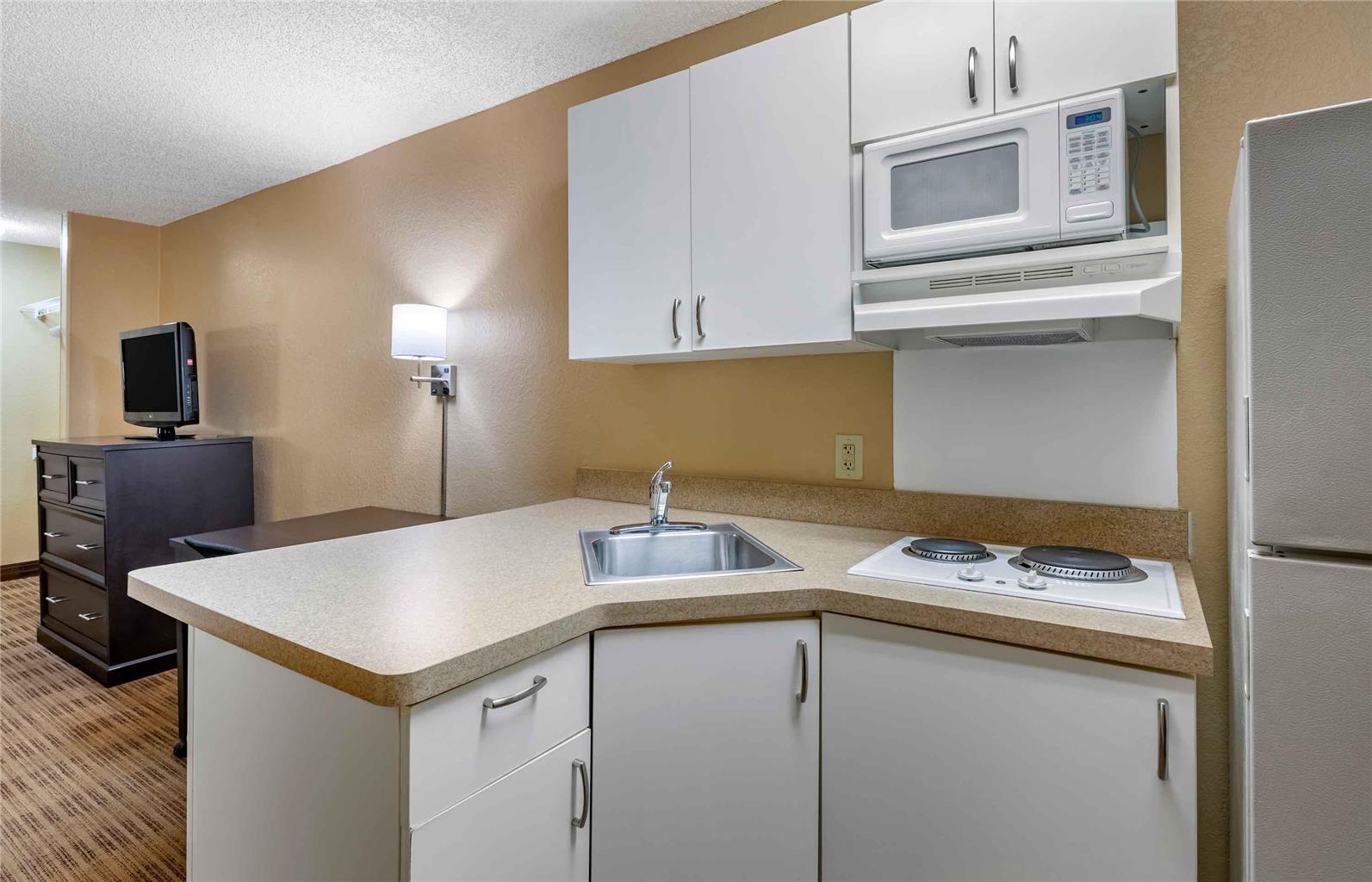 Extended Stay America Suites Orlando Theme Parks Major Blvd - photo 22