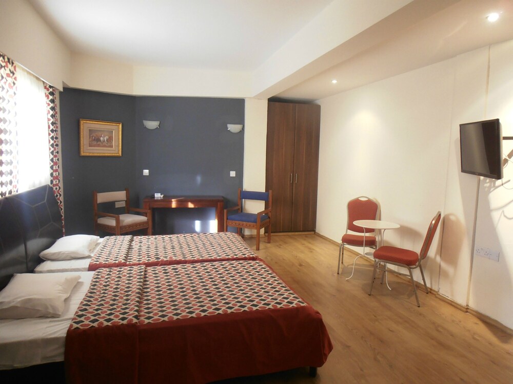 Guestroom