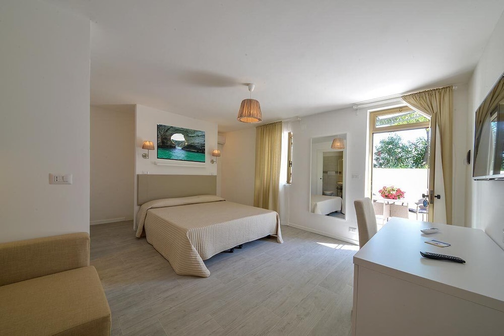 Villa D'Amato — 4-Star Luxury Hotel in Peschici, Italy